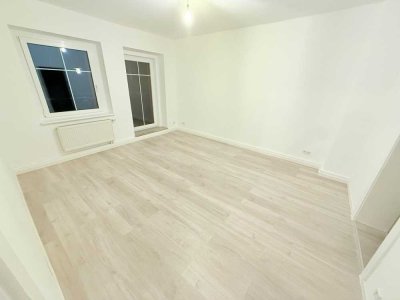 **Besichtigung: Fr. 26.09.2025 um 16:00 Uhr** Kl. Familien-Whg mit sonnigen Balkon!