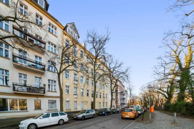 Altbau. Kurfürstendamm Lage. Bezugsfrei. Was möchte man mehr?