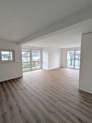 Erstbezug: 3-Zimmer mit Balkon / Gäste-WC / Abstellraum / Tiefgarage / Barrierearm - Seniorengerecht