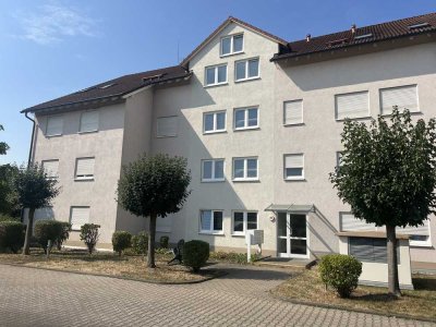 Geräumiges 1R-Studio mit Balkon frei zur Miete!