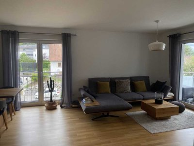 Exklusive 2-Raum-Wohnung mit gehobener Innenausstattung mit Einbauküche in Weingarten