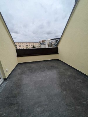 1 NKM-frei für Ihren Umzug!  * 4-Raum-Wohnung im Zentrum-Süd I Erstbezug nach Modernisierung