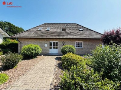 Bungalow mit zwei separaten Wohneinheiten