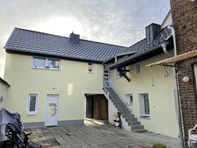 Charmantes Fachwerkhaus mit modernisiertem Anbau in Alfter – Drei Wohneinheiten mit Potenzial