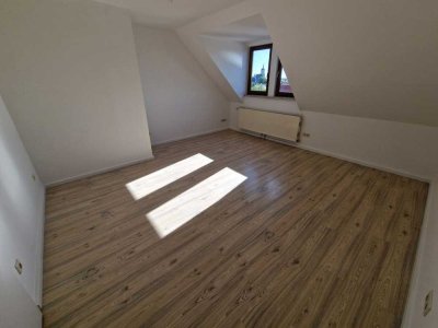 Großzügige 2-Zimmerwohnung mit Tageslichtbad und EBK-Option