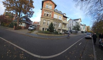 2 Zimmer-DG-Wohnung-Fern-/ Wasserblick in Stade, mit S 5 & RE 5 zum Hauptbahnhof Hamburg & Alster