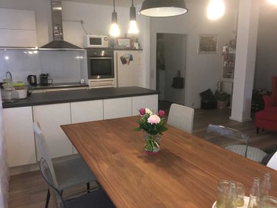 Schöne, zentrale 2-Zimmer Wohnung in Reutlingen (Kreis), Reutlingen