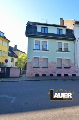 Mehrfamilienhaus in Völklingen zu verkaufen.