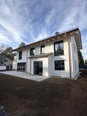 BUCHBERGER Immobilien Modernes familienfreundliches Einfamilienhaus in Oberhaching
