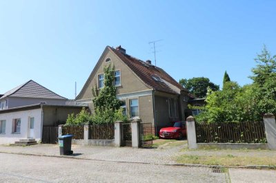 Zweifamilienhaus in guter Lage von Lübben mit schönem Garten