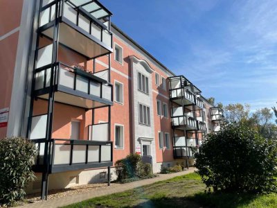 2 Zimmer, Wanne jetzt besichtigen