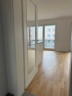 *Neubau* Schöne sonnige 2-Zimmer-Wohnung mit großem Balkon in Unterhaching