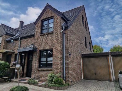Schickes und modernes Reihenendhaus mit Garage und Traumgrundstück in Kaldenkirchen! PROVISIONSFREI!