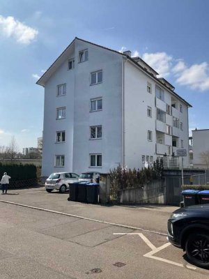 helle 2 Zi.-Whg. mit Potential