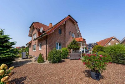 Energiefreundliches 2-Familienhaus mit Einliegerwohnung in begehrter Lage von Südkirchen