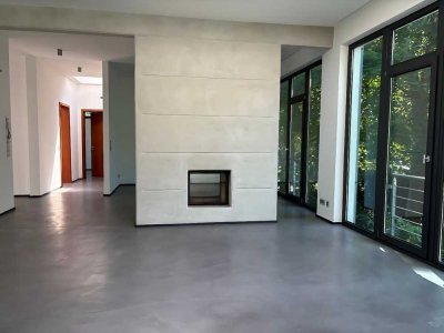 Marienburg-Charme: Designer‑Wohnung mit Kamin, Wintergarten und atemberaubendem Dachgarten!