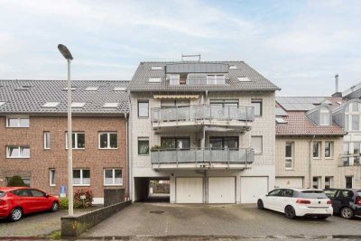 Moderne Eigentumswohnung mit Empore, Südwestloggia und Garage in zentralster Lage von Frechen