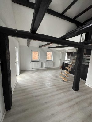 Neuwertige Maisonette-Wohnung