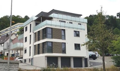 Blick über Sulz, barrierefreie exkl. 4 1/2-Zimmer-Penthouse Wohnung