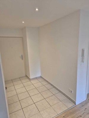 Helle 4,5-Zimmer Wohnung im 7. OG mit Balkon in Reutlingen