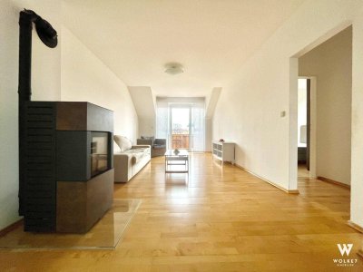 Nahe der Universität! Dachgeschosswohnung mit Ausblich über Stein!