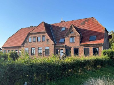 Leben im historischen Schulhaus - Ostseenähe, Gartenidyll, Weitblick