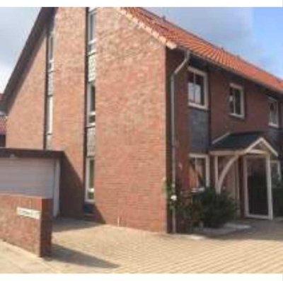 Ansprechendes und saniertes 5-Raum-Reihenendhaus mit EBK in Hannover Bothfeld