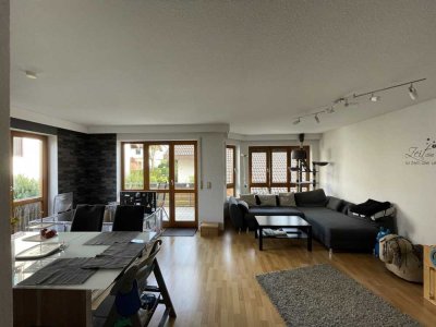 4 Zi Wohnung in Oßweil mit 2 Garagenstellplätzen nahe dem Feld