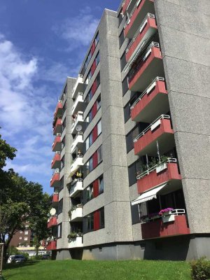 Behagliche 3-Raum-Wohnung mit Balkon! WBS!