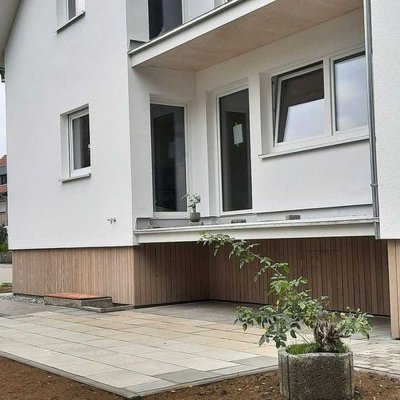 4-Zimmer Wohnung / Haus Erstbezug - ideal für Familien - mit großem Garten am Bach