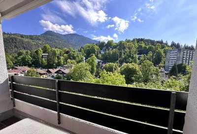 Voll möbliertes 2-Zimmer-Apartment mit Bergblick – Top gepflegt & sofort bezugsfrei