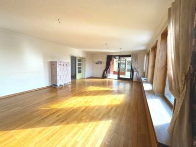 EG-Wohnung mit Wintergarten, Balkon, Garage und großem Garten, auch als Ferienimmobilie geeignet!