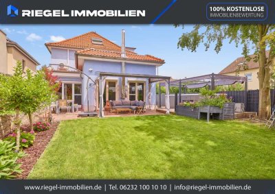 Sie hier? Wir auch! Großartiges Wohnerlebnis mit Smart Home, Gartenidylle & exklusivem Swimspa