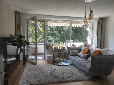 Vollmöblierte luxuriöse 3-Zimmer Traumwohnung mit Balkon in Nürnberg St. Johannis
