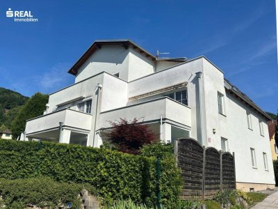 2-Zimmer-Maisonette mit Dachterrasse und Tiefgaragenplatz!