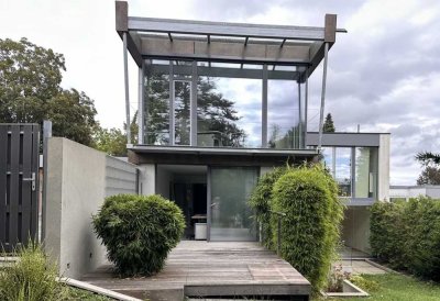 Luxuriöse Architektenvilla in begehrter Wohngegend