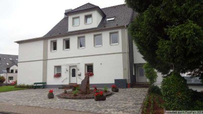 2 Zimmerwohnung mit Terrasse! Weitblick in Zentrumsnähe