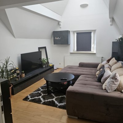 Zentral gelegene DG-Wohnung