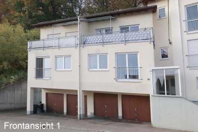 Gepflegte 2‑Zimmer‑Wohnung mit praktischer Einbauküche und kleinem französischem Balkon
