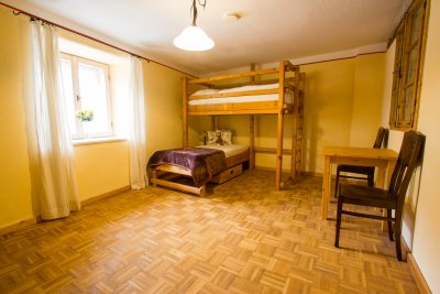Gemütliches Zimmer in toller 4-WG