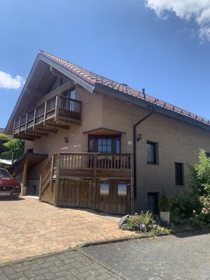 Freistehendes EFH mit Einliegerwohnung