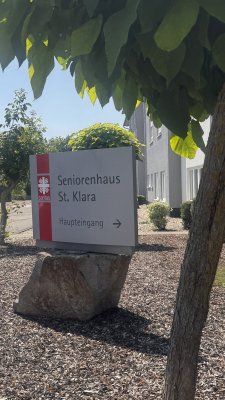 Attraktives Pflegeappartement im Seniorenheim St. Klara – Kapitalanlage mit Blick ins Grüne