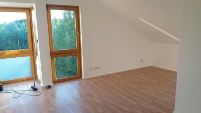 Vermietete Dachgeschosswohnung als Kapitalanlage in Panketal – provisionsfrei