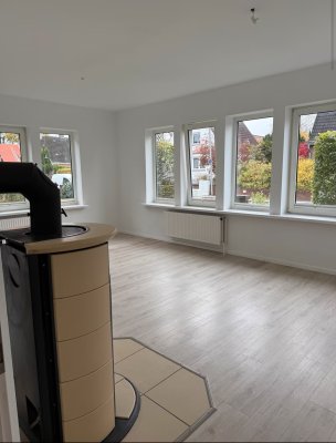 Renovierte 4-Zimmer-Wohnung in Wattenbek. Ab sofort bezugsfertig!