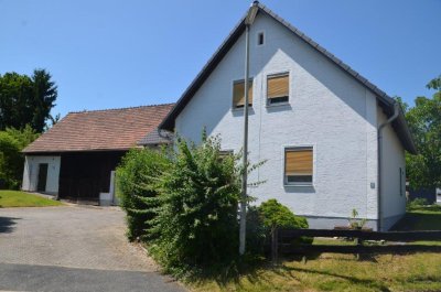 Familienglück mit Nebengebäude - Ihr Traum wird Wirklichkeit in Raitenbuch