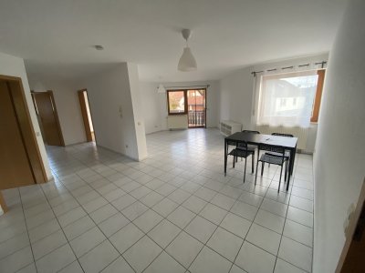 Sehr schöne, helle 4,5 Zimmer Whg. mit Balkon und Stellplatz in Altensteig Überberg