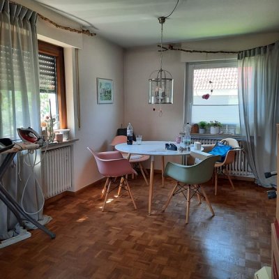 Vermiete 4 Zimmer Erdgeschoss-Wohnung in 72587 Römerstein-Böhringen