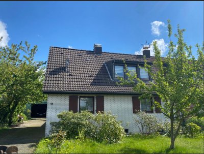 Siedlungshaus - Doppelhaushälfte mit großem Garten