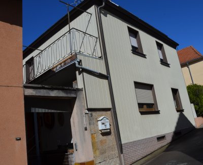 Zweifamilienhaus für handwerklich Begabte