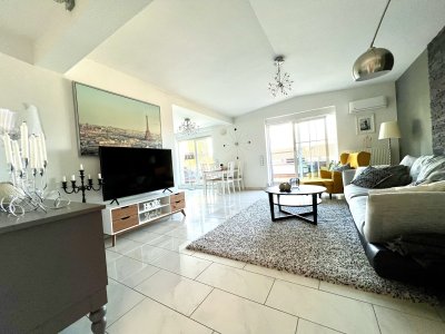 Stilvolles Penthouse 104m2 gehobener Kategorie in Merzig-Stadt